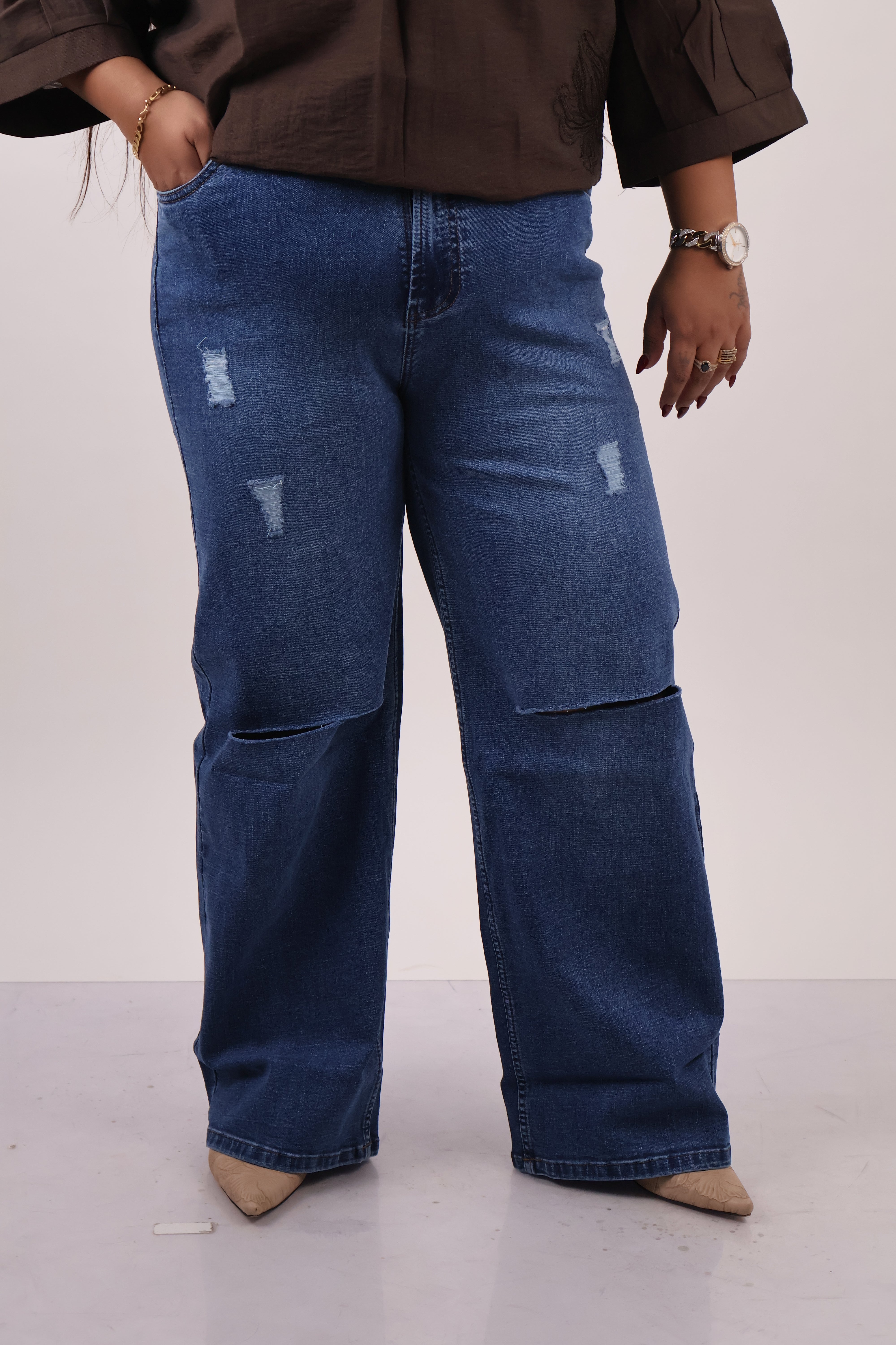 Wide-Leg Slit Jeans